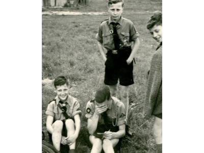 Hermann Stimmlers Autobiografie „HOCHMUT. Meine Kindheit und Jugend im Dritten Reich“